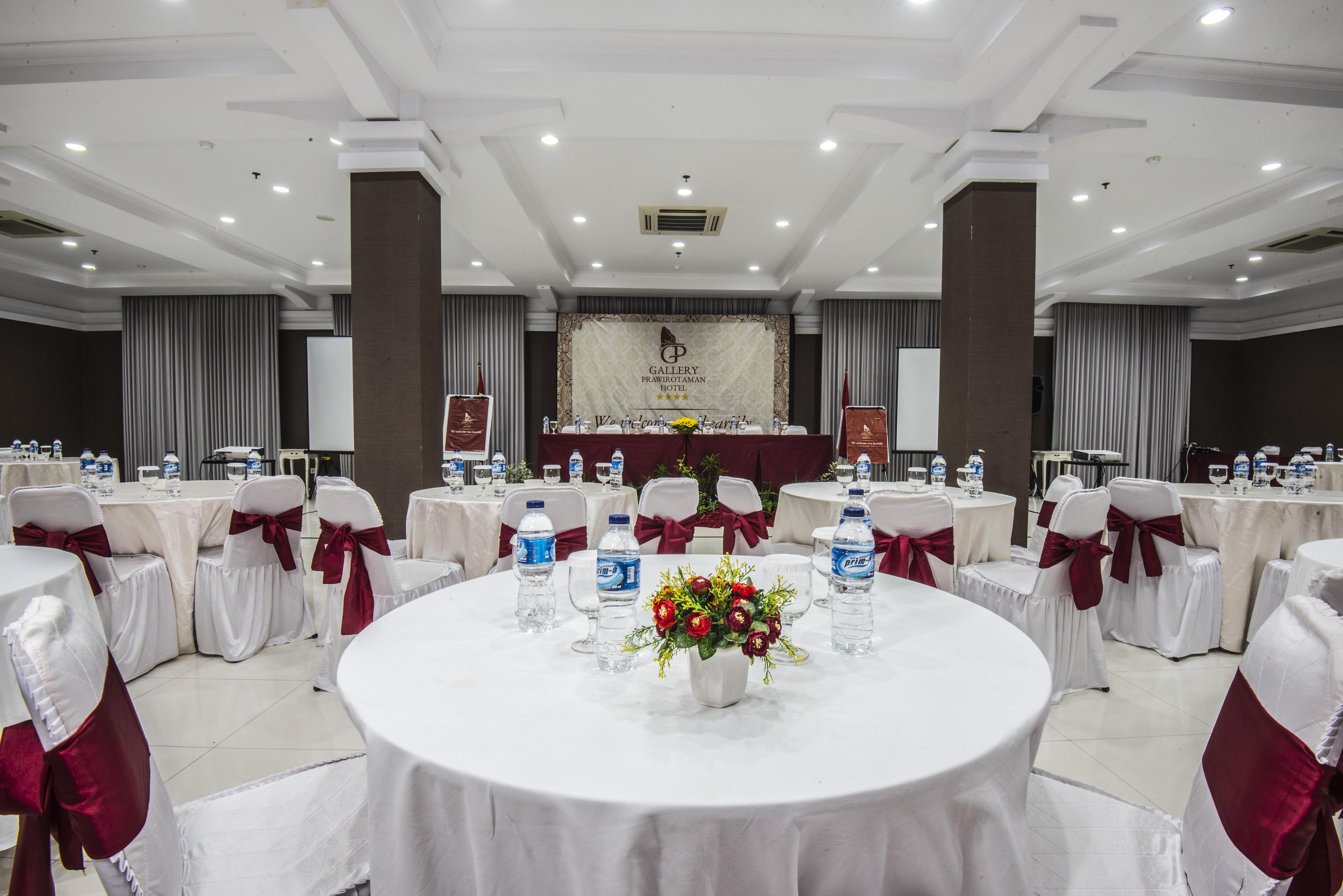 Gallery Prawirotaman Hotel Джокякарта Екстериор снимка